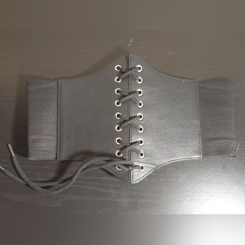 Faux Leather Snap Back Corset.